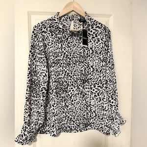 NWT DKNY White Leopard Print Long Sleeve Top
